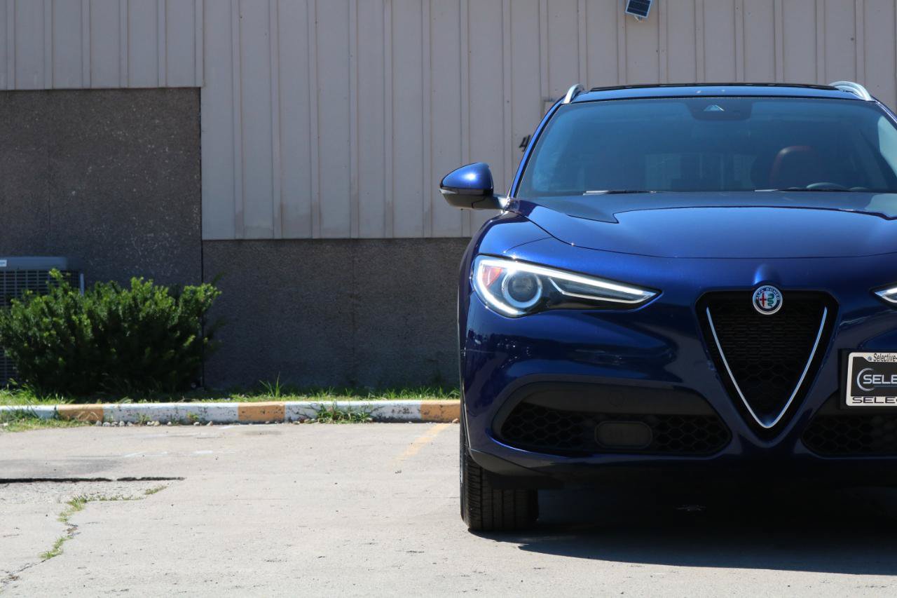 Used 2021 Alfa Romeo Stelvio Sprint w/ Sun & Sound Package AWD/4WD image 6