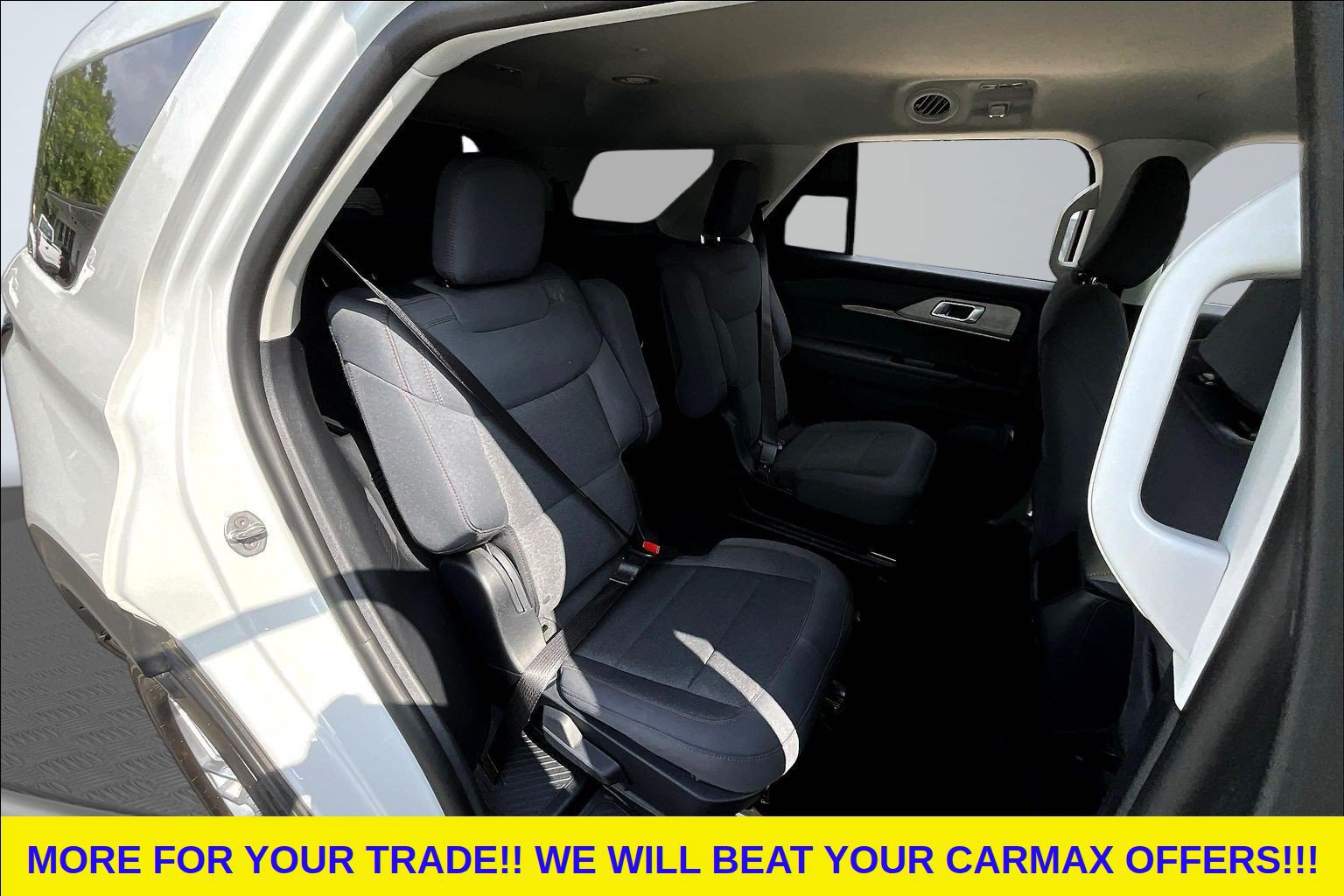 Used 2026 Ford Explorer Active RWD image 23