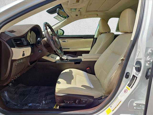 Used 2018 Lexus ES 350 w/ Navigation System Package FWD image 17