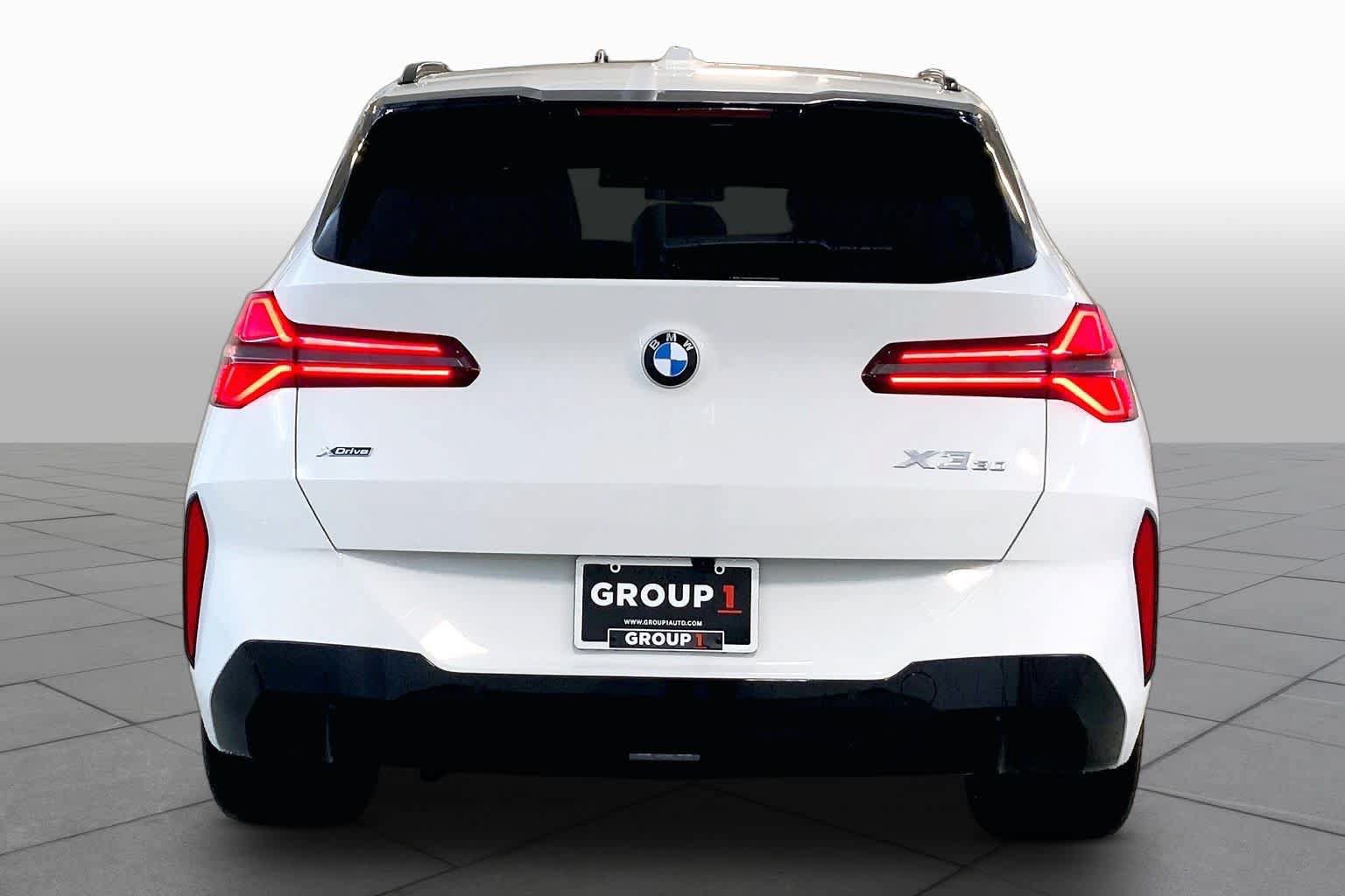 New 2026 BMW X3 xDrive30i w/ Premium Package AWD/4WD image 4