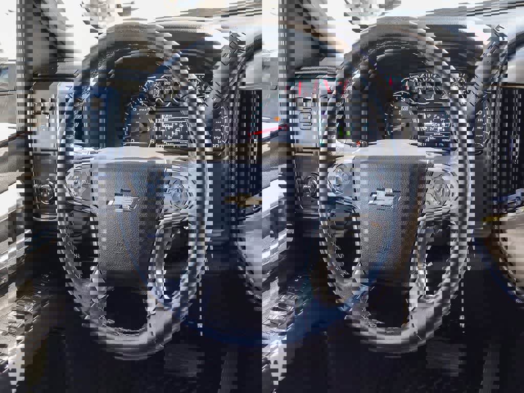 Used 2018 Chevrolet Silverado 1500 LT w/ All Star Edition image 14