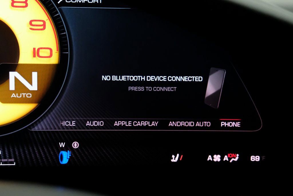 Used 2025 Ferrari Purosangue image 25