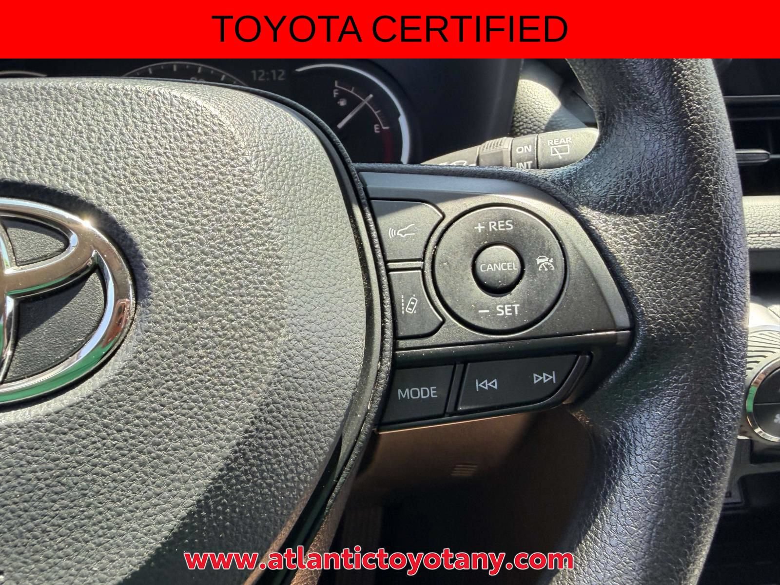 Certified 2025 Toyota RAV4 XLE AWD/4WD image 27