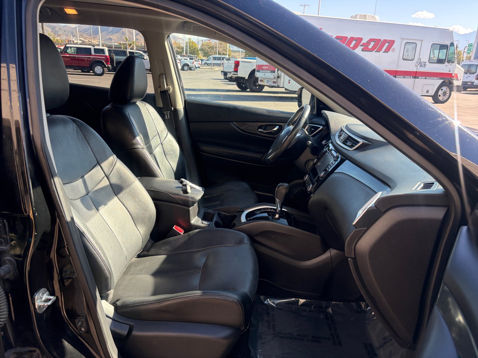 Used 2015 Nissan Rogue SL w/ SL Premium Package AWD/4WD image 31