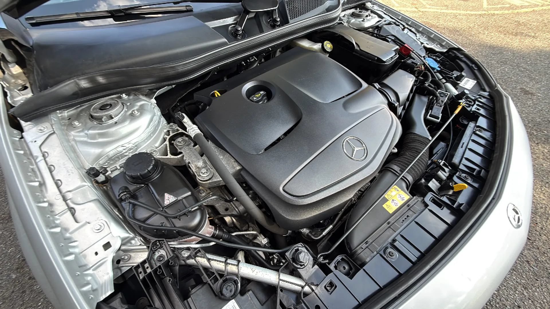 Used 2018 Mercedes-Benz GLA 250 4MATIC image 42