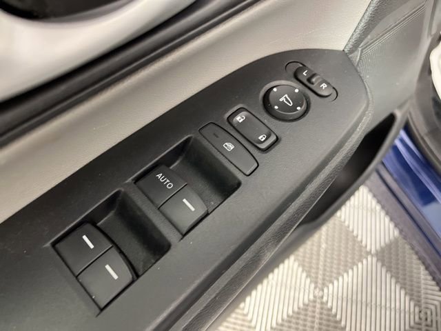 Used 2020 Honda CR-V LX image 30