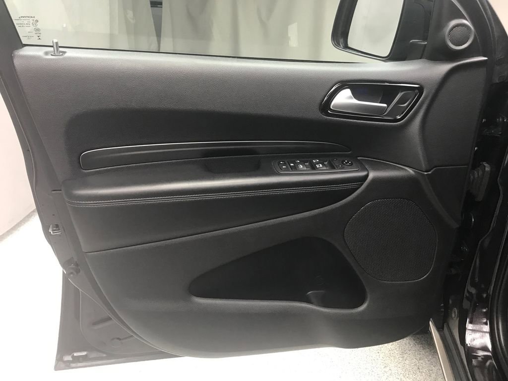 Used 2021 Dodge Durango SXT w/ 3rd Row Seating Group image 8
