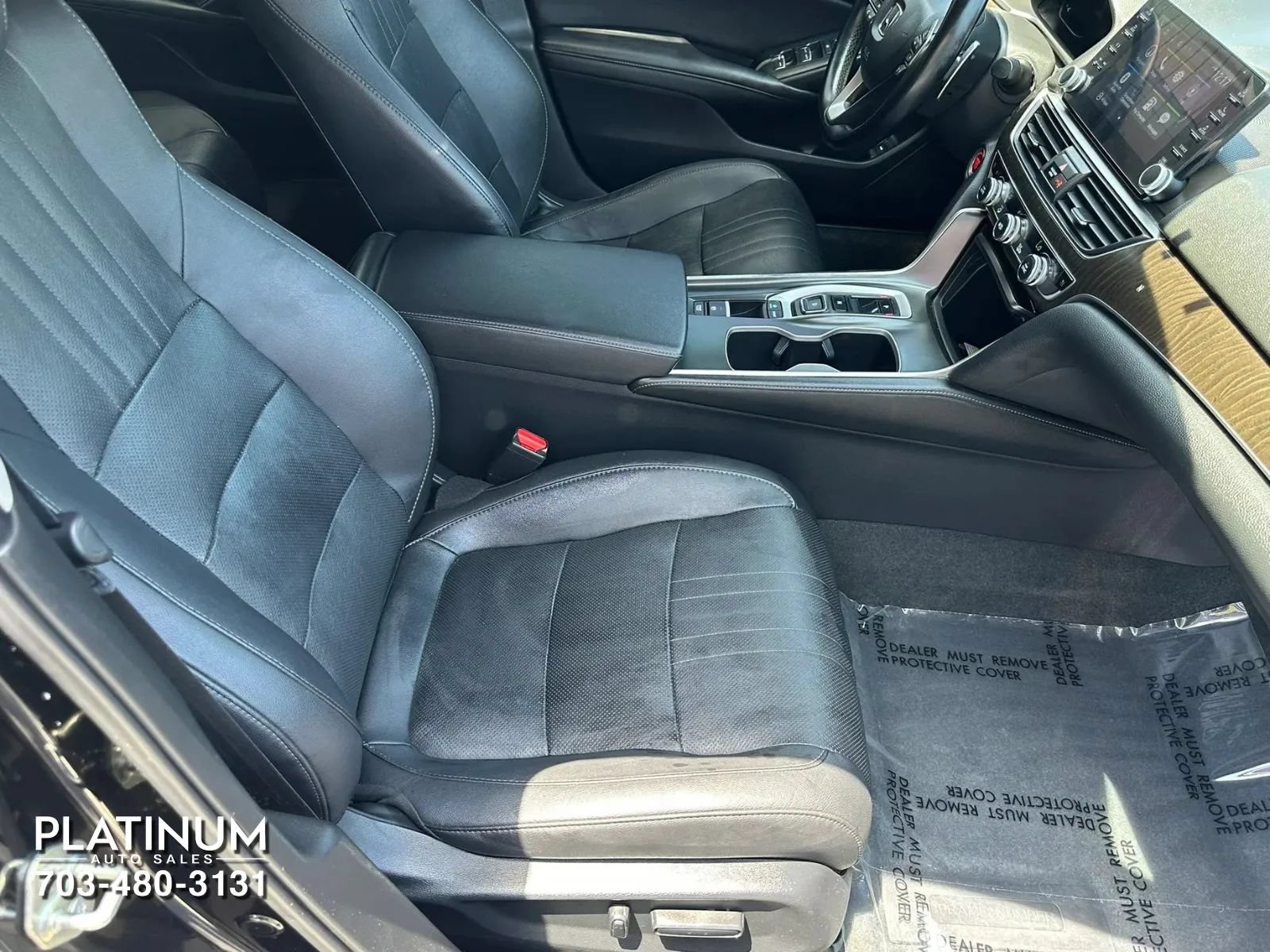 Used 2020 Honda Accord Touring image 11