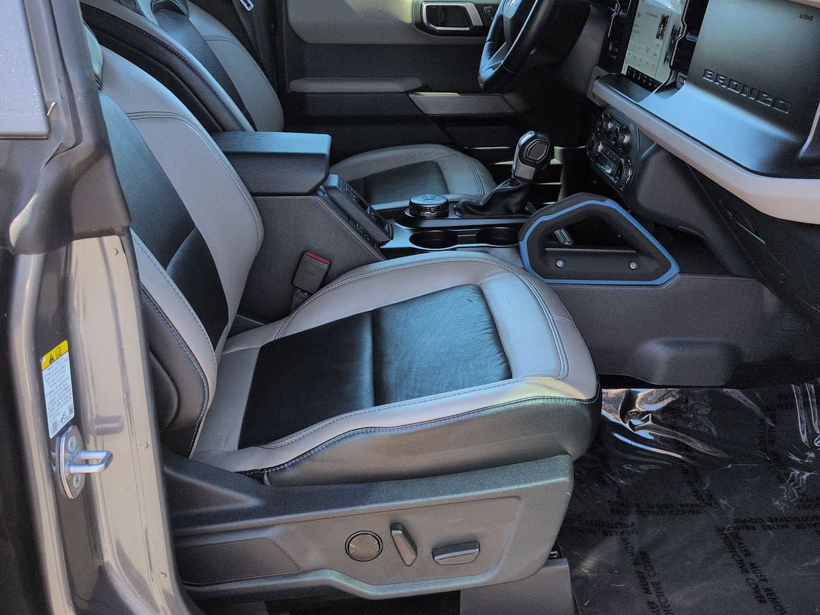 Used 2022 Ford Bronco Wildtrak AWD/4WD image 22