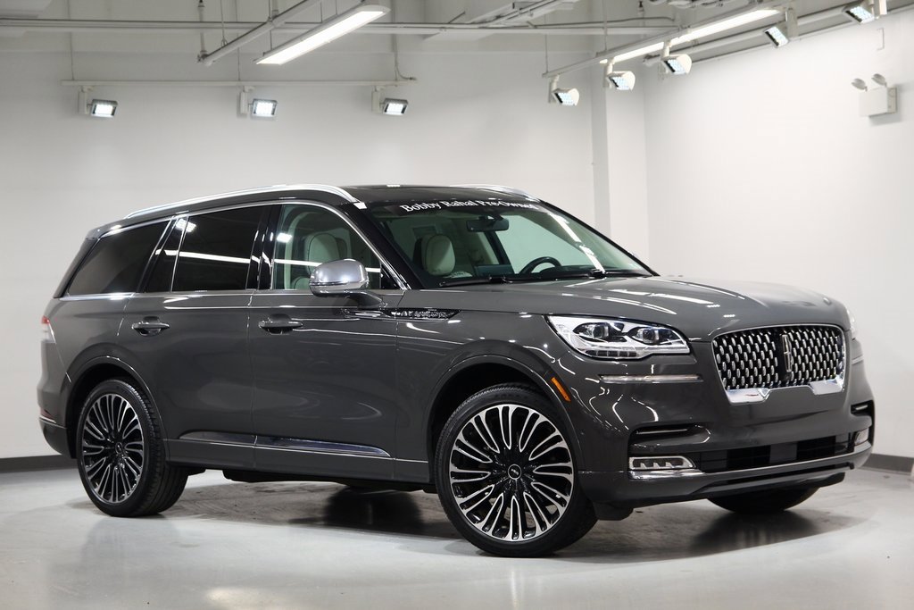 Used 2021 Lincoln Aviator Black Label w/ Dynamic Handling Package image 2