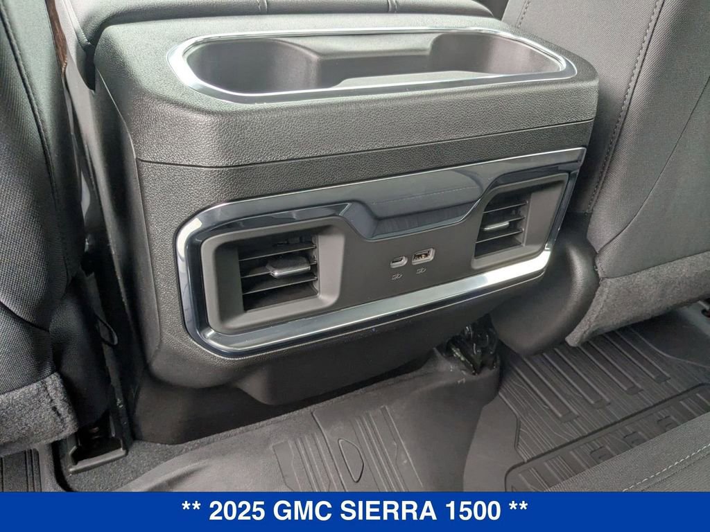 New 2025 GMC Sierra 1500 Elevation image 31