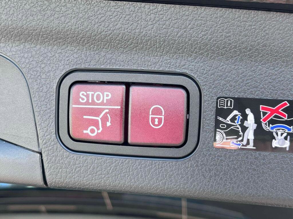 New 2026 Mercedes-Benz GLE 450 4MATIC image 18