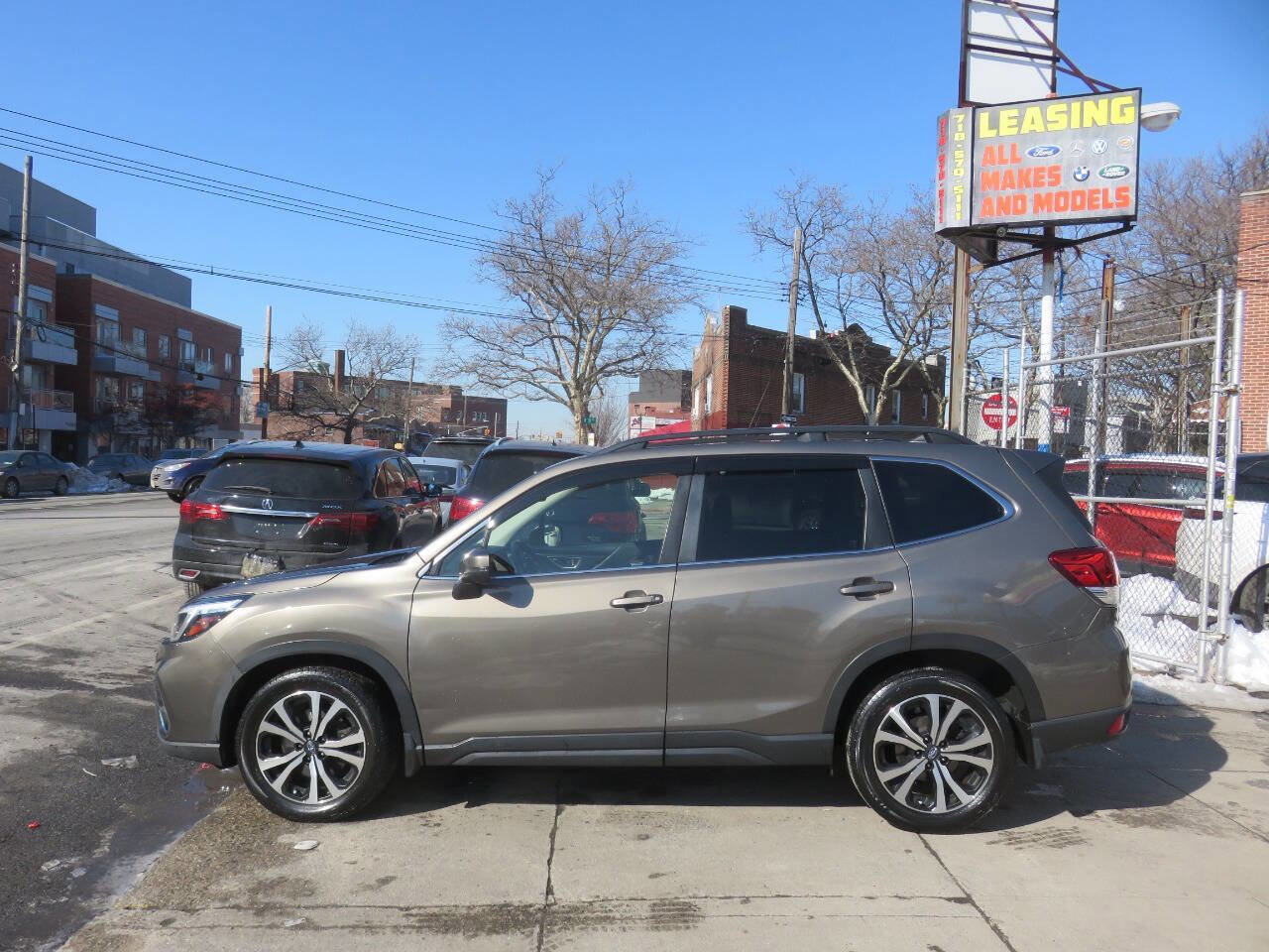 Used 2021 Subaru Forester Limited image 6