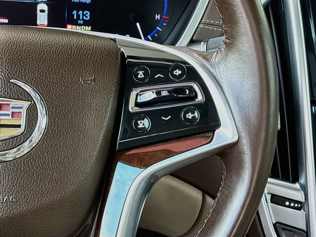 Used 2015 Cadillac SRX Luxury w/ Driver Awareness Package FWD image 12