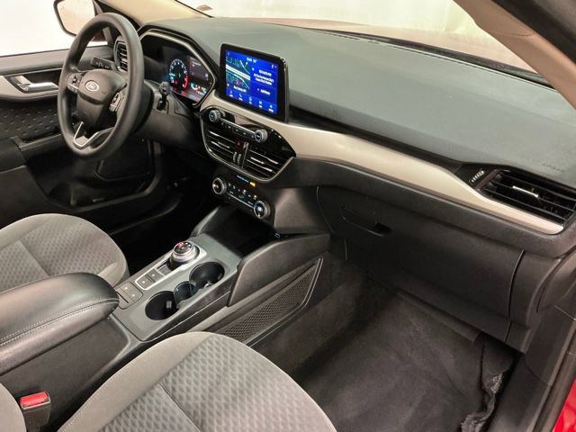 Used 2020 Ford Escape SE FWD image 18