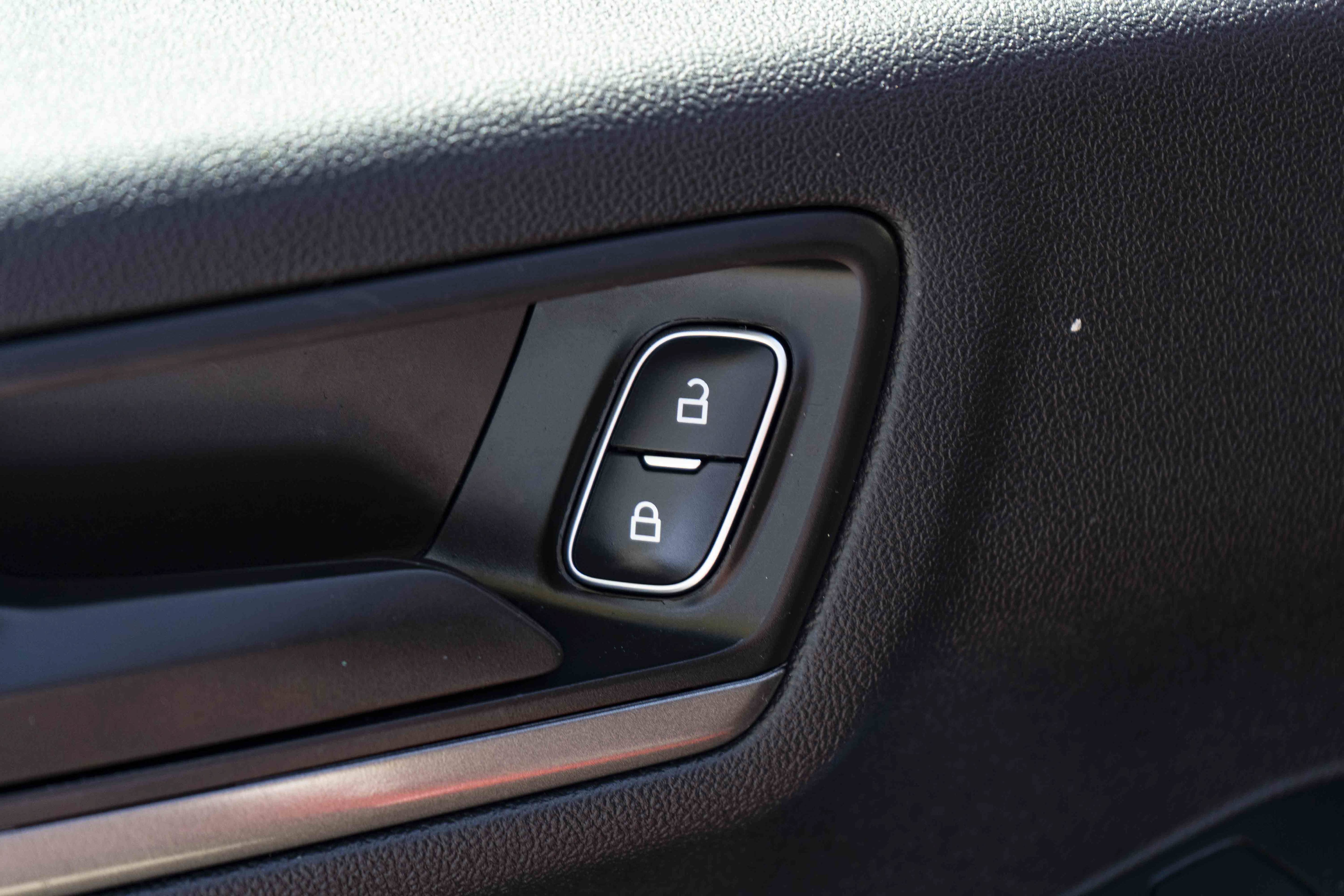 Used 2025 Ford Escape Active FWD image 37