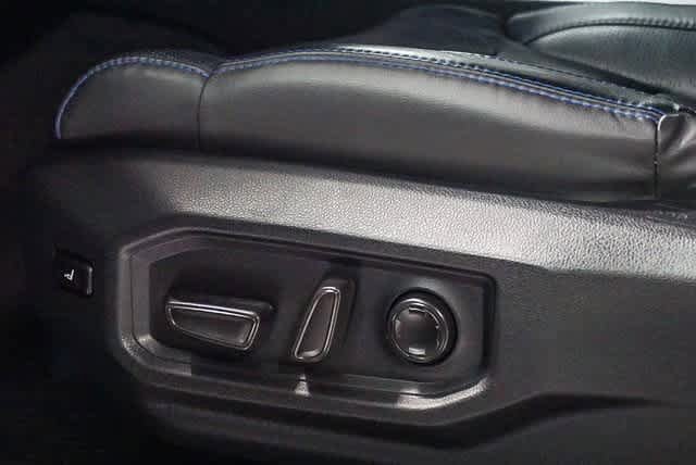 Used 2024 Toyota Tundra Platinum AWD/4WD image 21