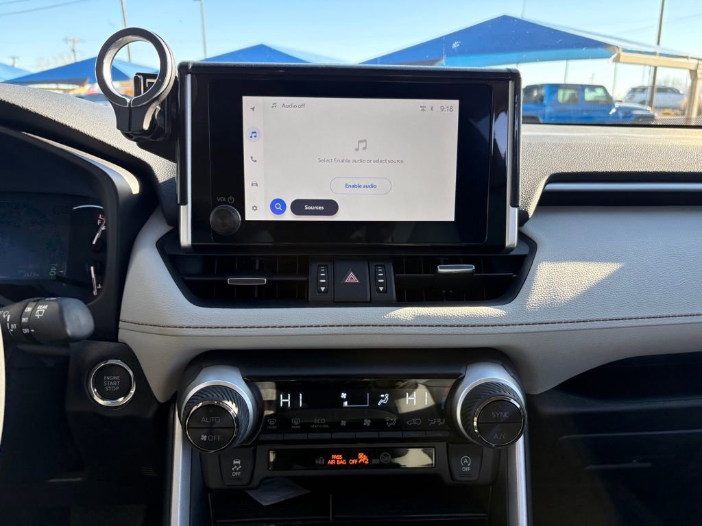 Used 2025 Toyota RAV4 XLE Premium image 23