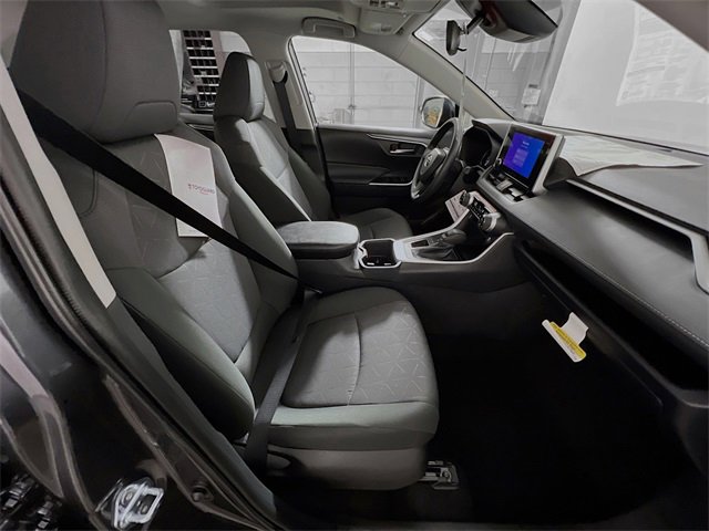 New 2025 Toyota RAV4 XLE image 28