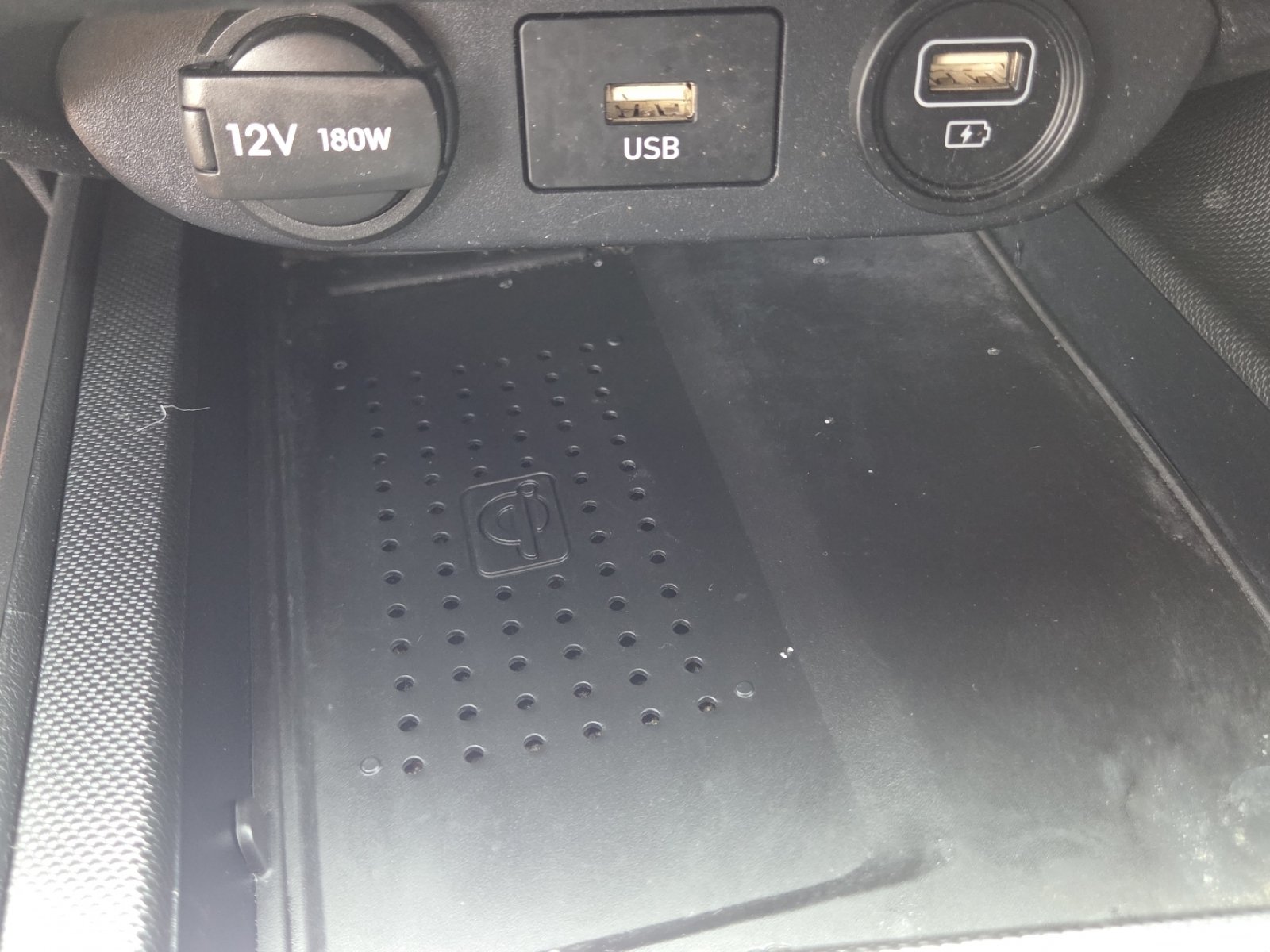 Used 2023 Hyundai Elantra SEL w/ Convenience Package FWD image 7