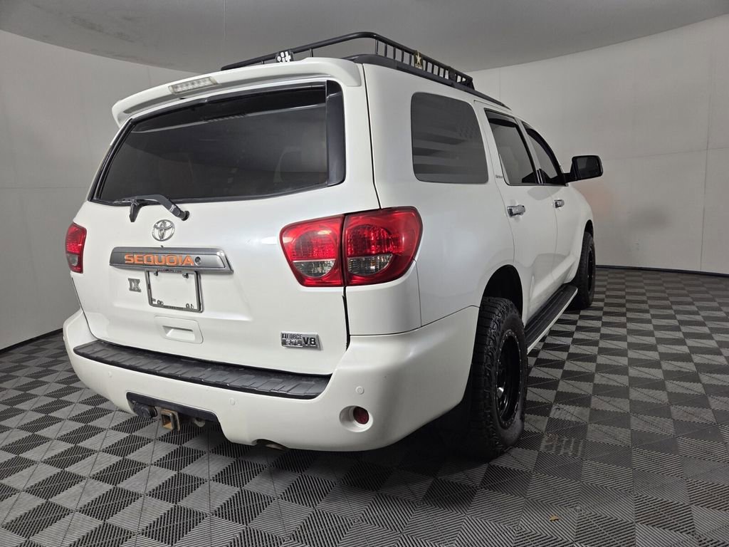 Used 2015 Toyota Sequoia Platinum image 5