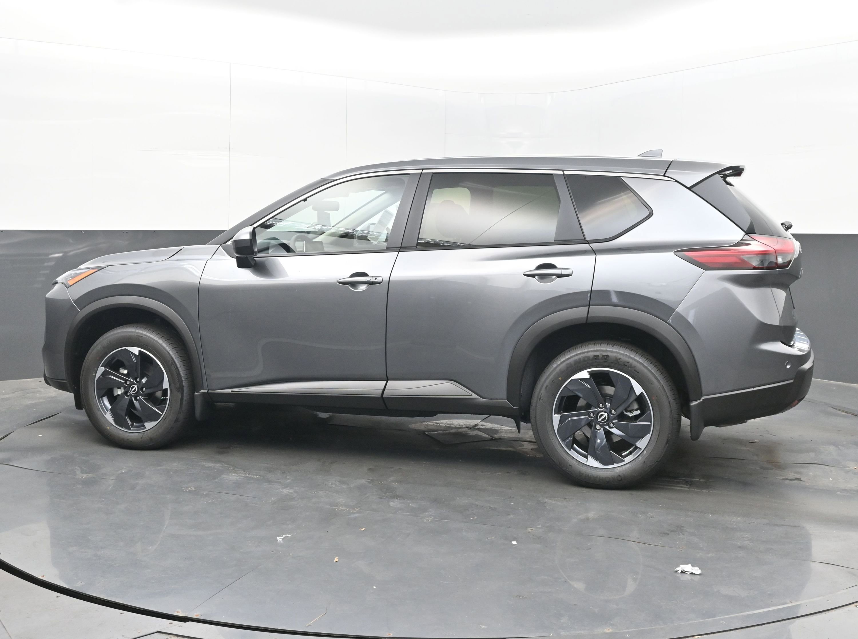 New 2026 Nissan Rogue SV image 5