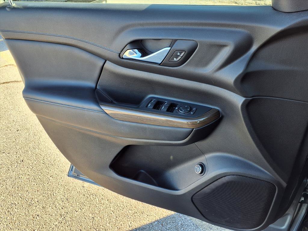 Used 2021 GMC Acadia SLE w/ Driver Convenience Package image 23