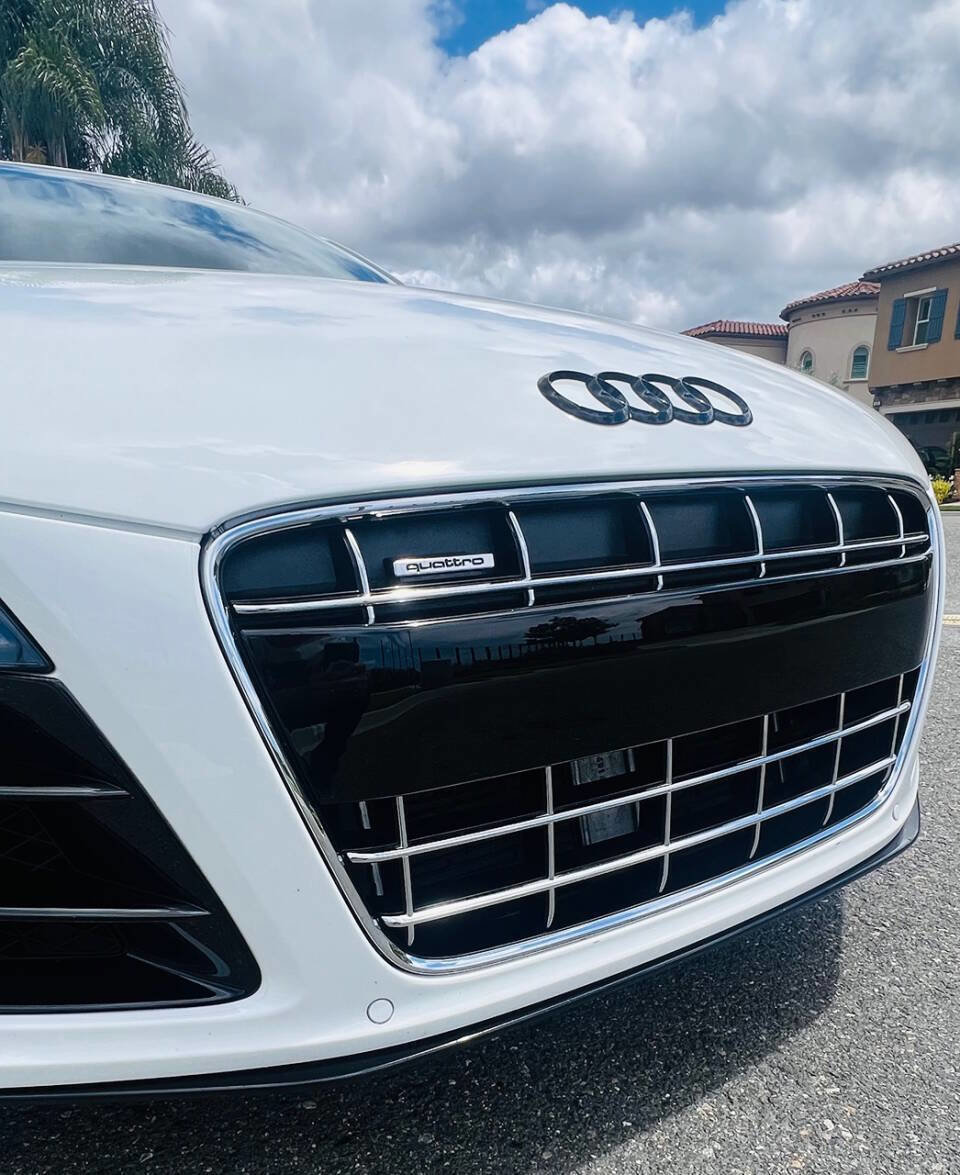 Used 2011 Audi R8 V10 AWD/4WD image 10