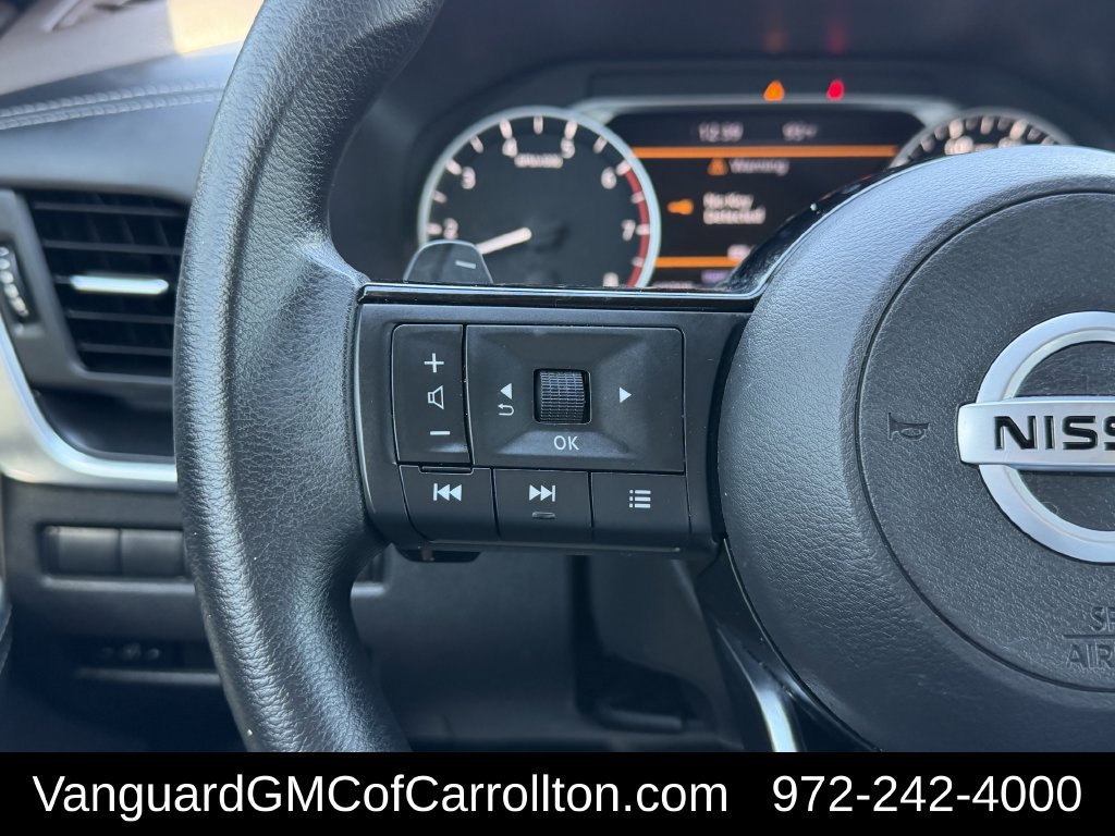 Used 2021 Nissan Rogue S FWD image 14