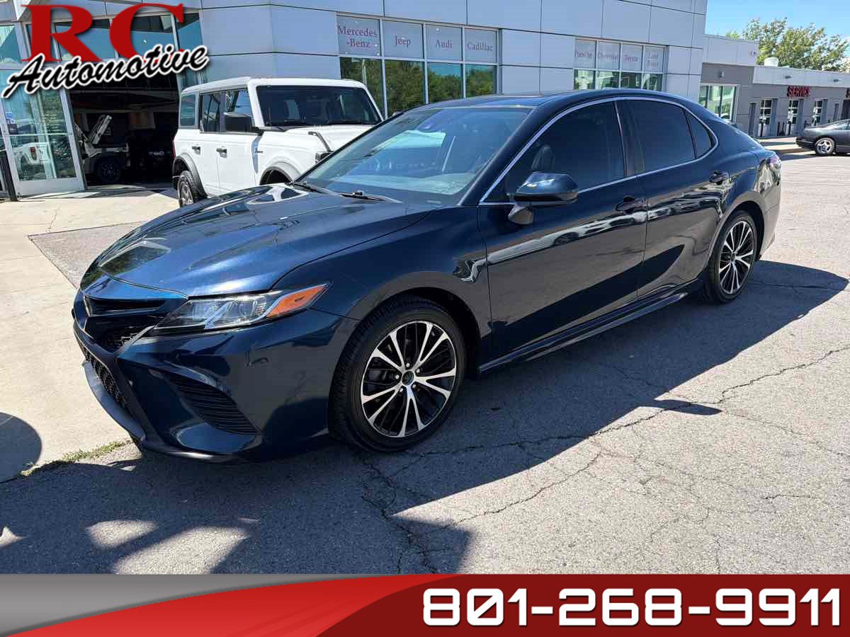 Used 2019 Toyota Camry SE