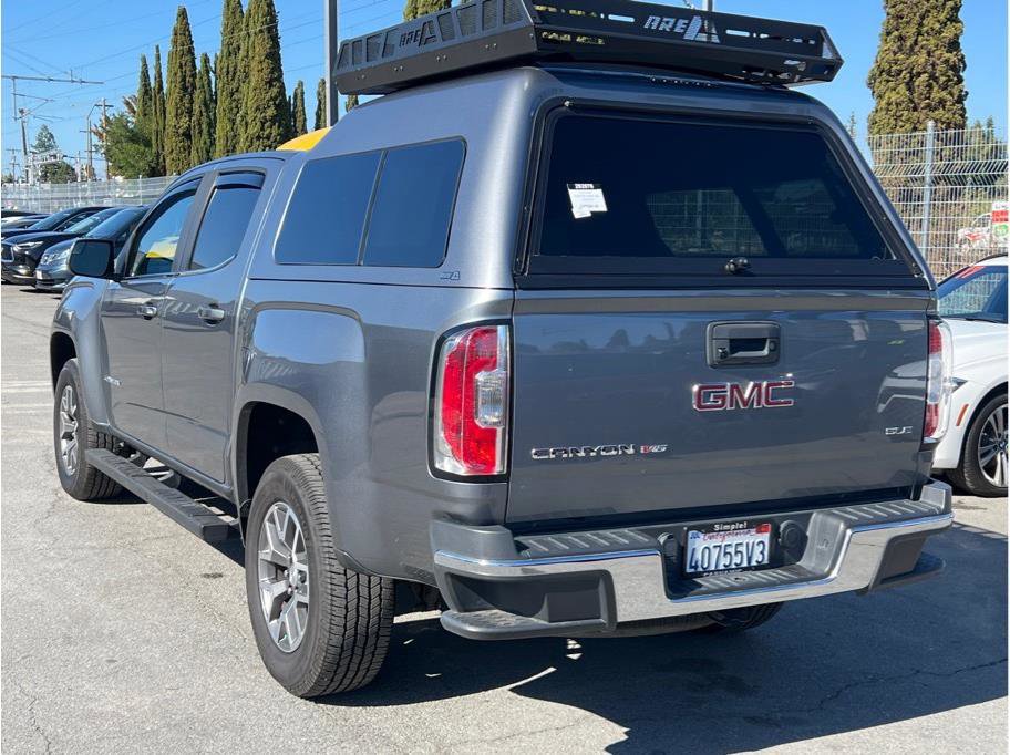 Used 2018 GMC Canyon SLE w/ SLE Convenience Package image 6