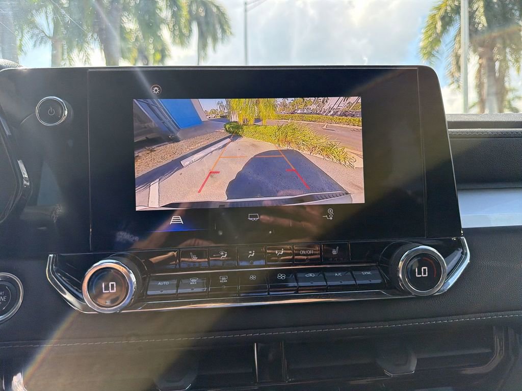 Used 2023 Chevrolet Colorado LT w/ LT Convenience Package II image 30