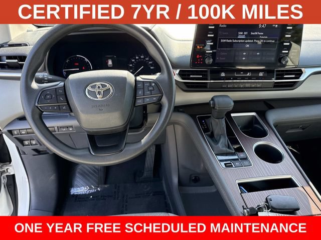 Used 2024 Toyota Sienna LE FWD image 17