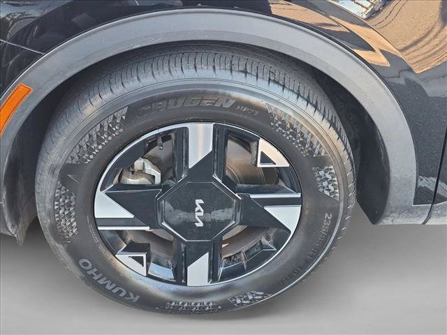 Used 2026 Kia Sportage LX FWD image 29