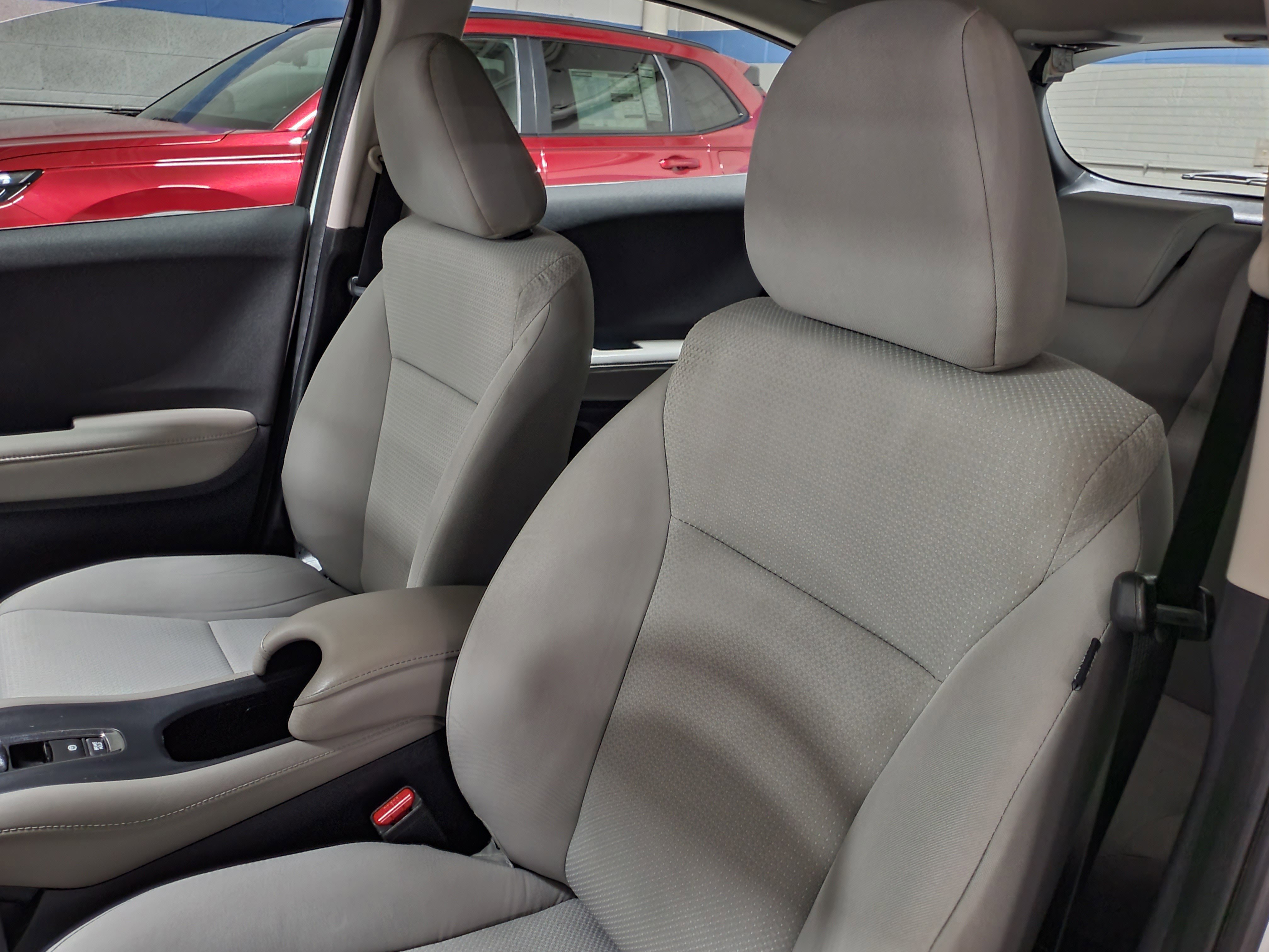 Used 2021 Honda HR-V LX image 17