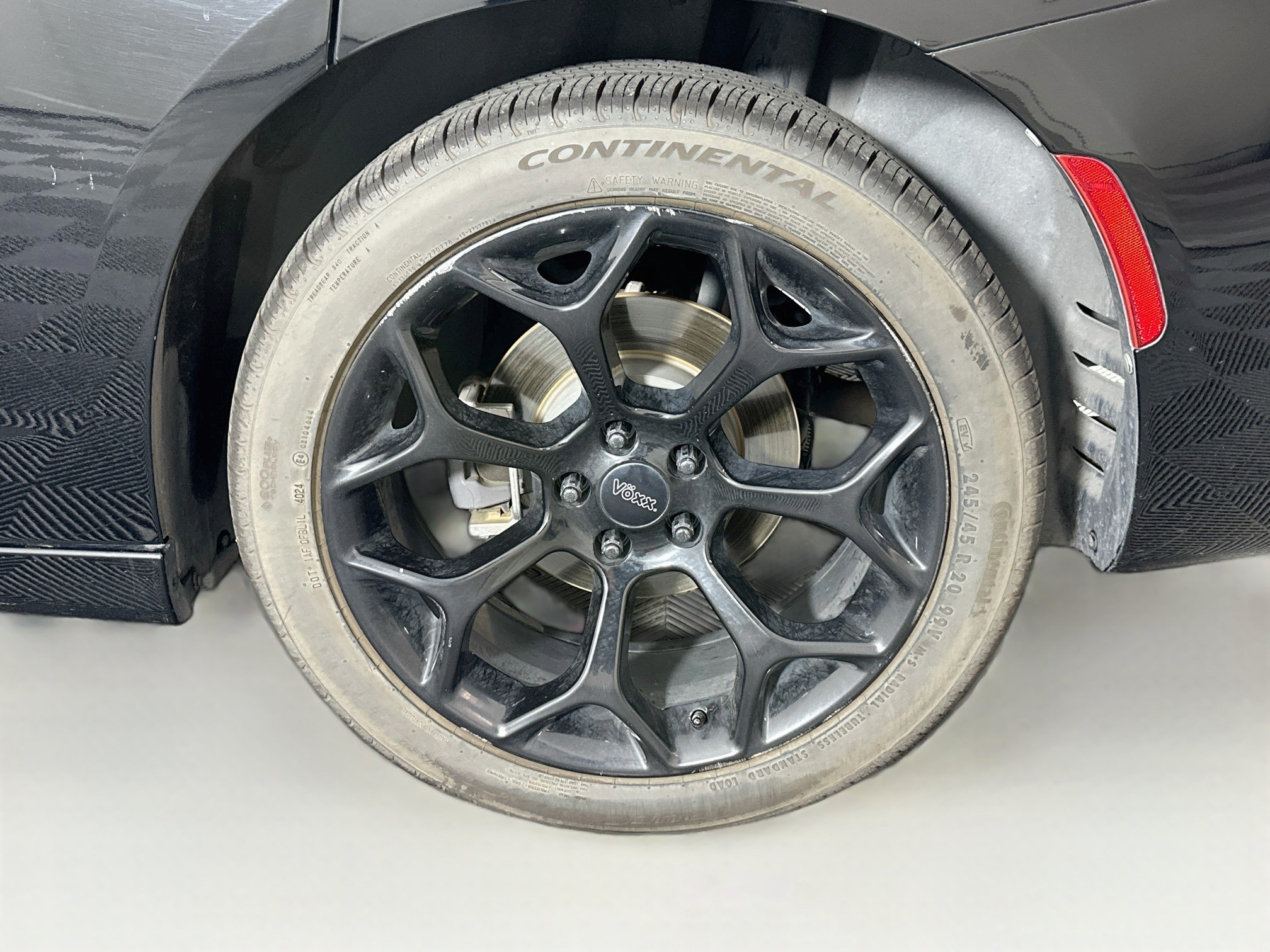 Used 2015 Dodge Charger SXT w/ Plus Group RWD image 11