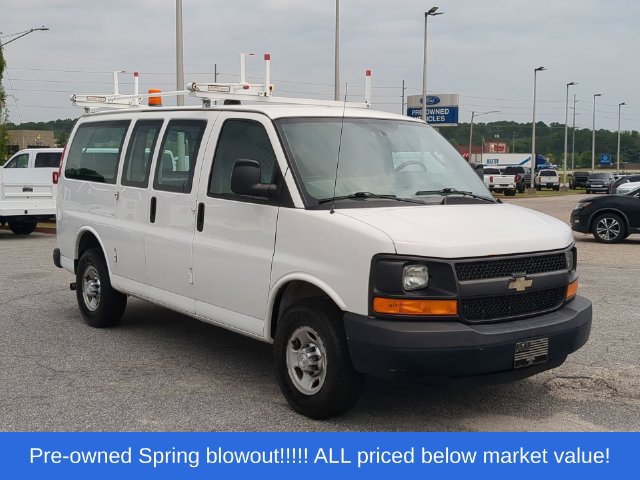 Used 2016 Chevrolet Express 2500 RWD image 15