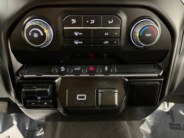 Used 2019 Chevrolet Silverado 1500 Custom Trail Boss w/ Custom Convenience Package AWD/4WD image 26