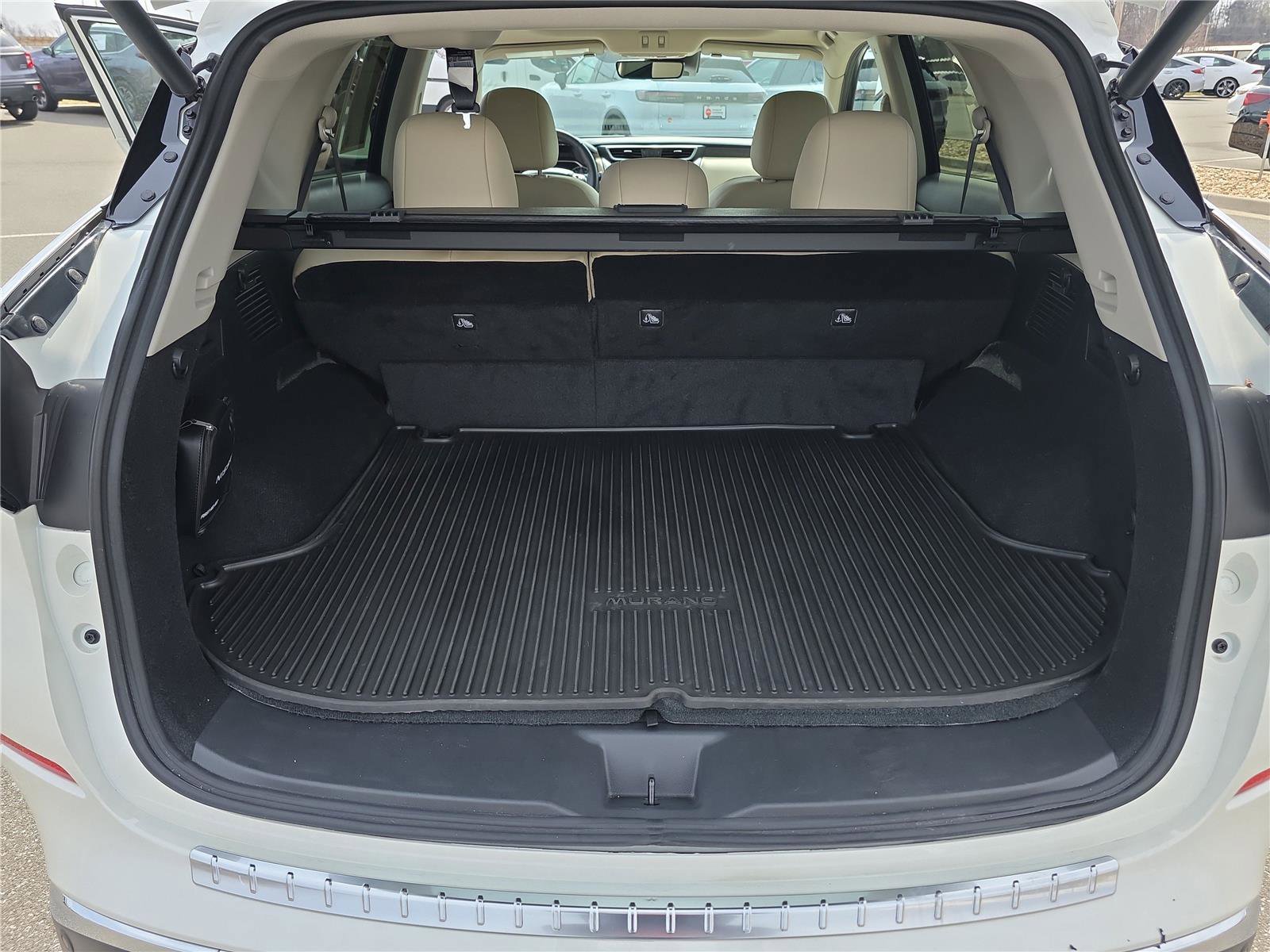 Used 2024 Nissan Murano Platinum w/ Cargo Package image 14