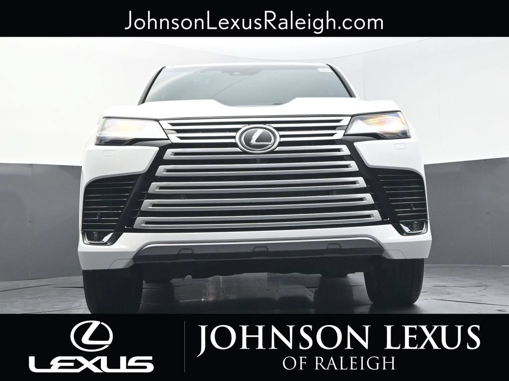 Used 2023 Lexus LX 600 4WD w/ Luxury Package image 15