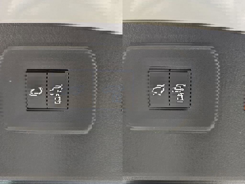 Used 2025 Lexus NX 350 AWD w/ Cold Area Package image 16