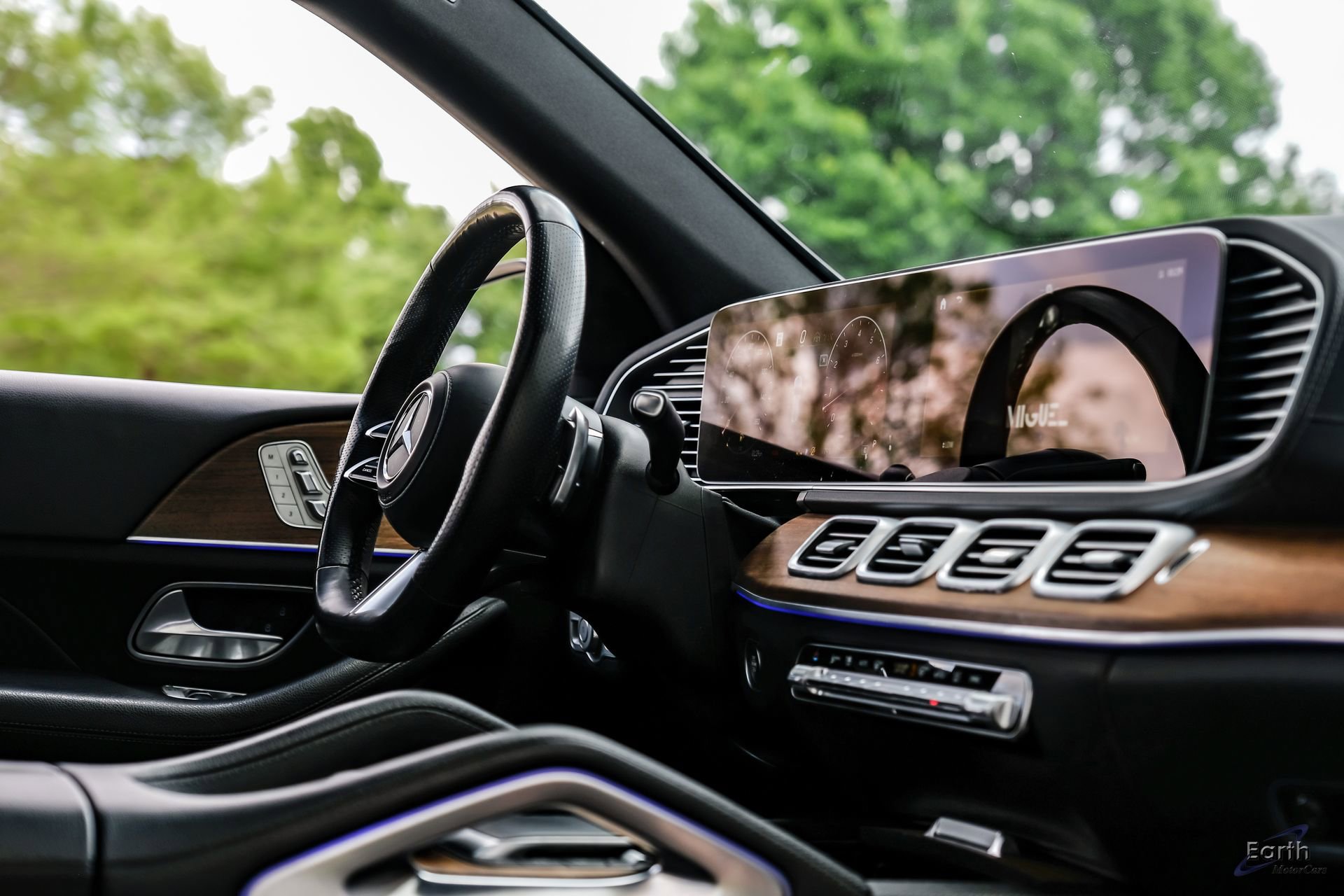 Used 2025 Mercedes-Benz GLS 580 4MATIC image 46