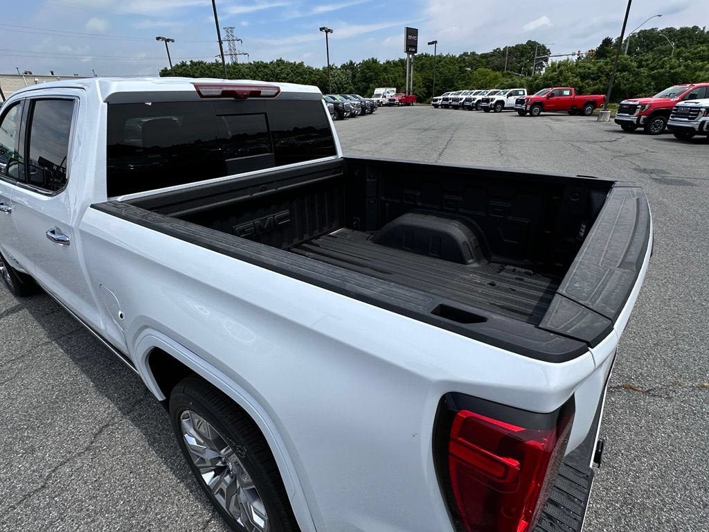 New 2026 GMC Sierra 1500 Denali w/ Denali Reserve Package AWD/4WD image 39