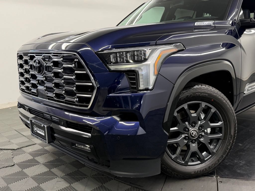 Used 2026 Toyota Sequoia Platinum AWD/4WD image 4