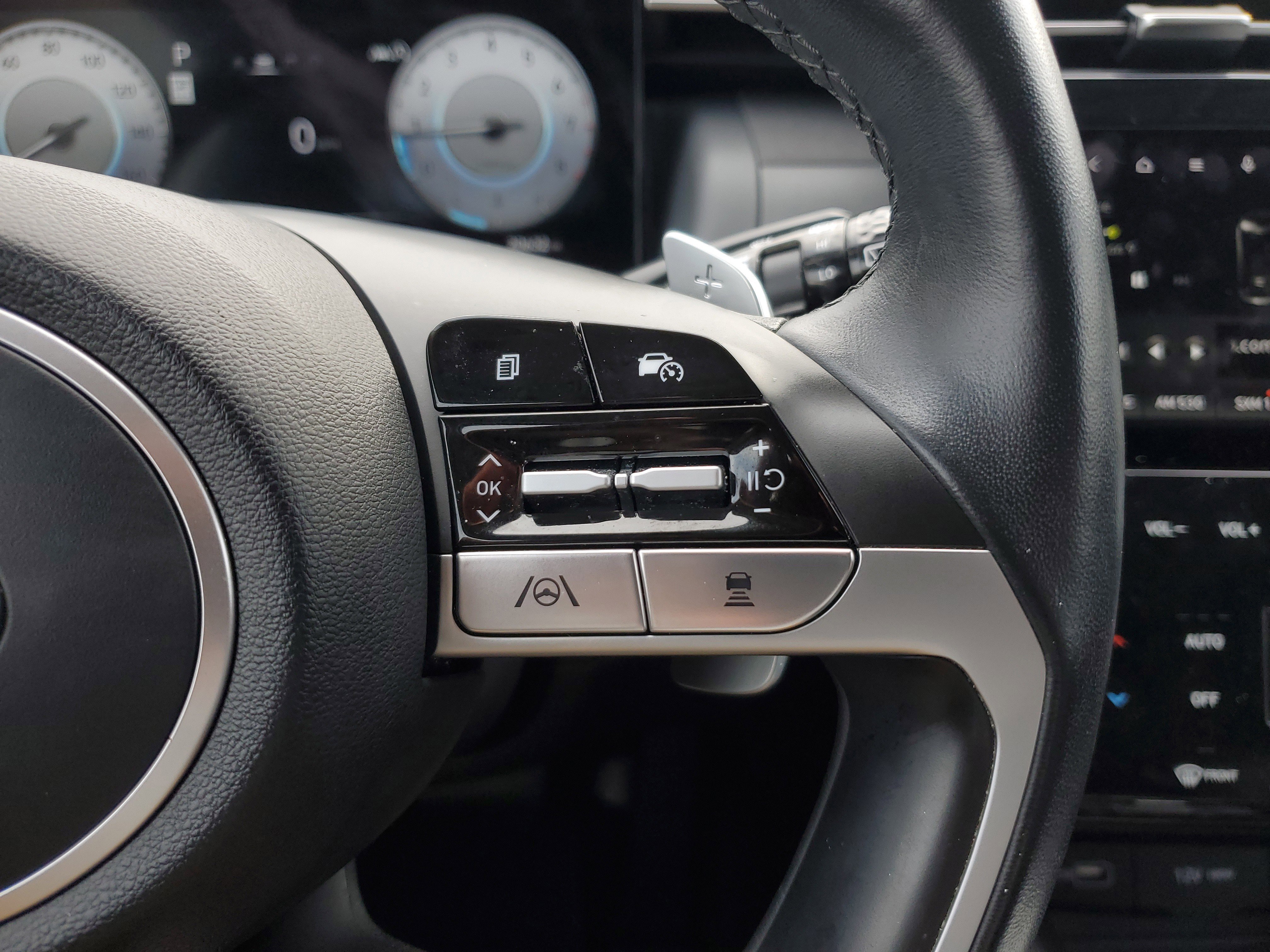 Used 2022 Hyundai Tucson Limited w/ Cargo Package image 23