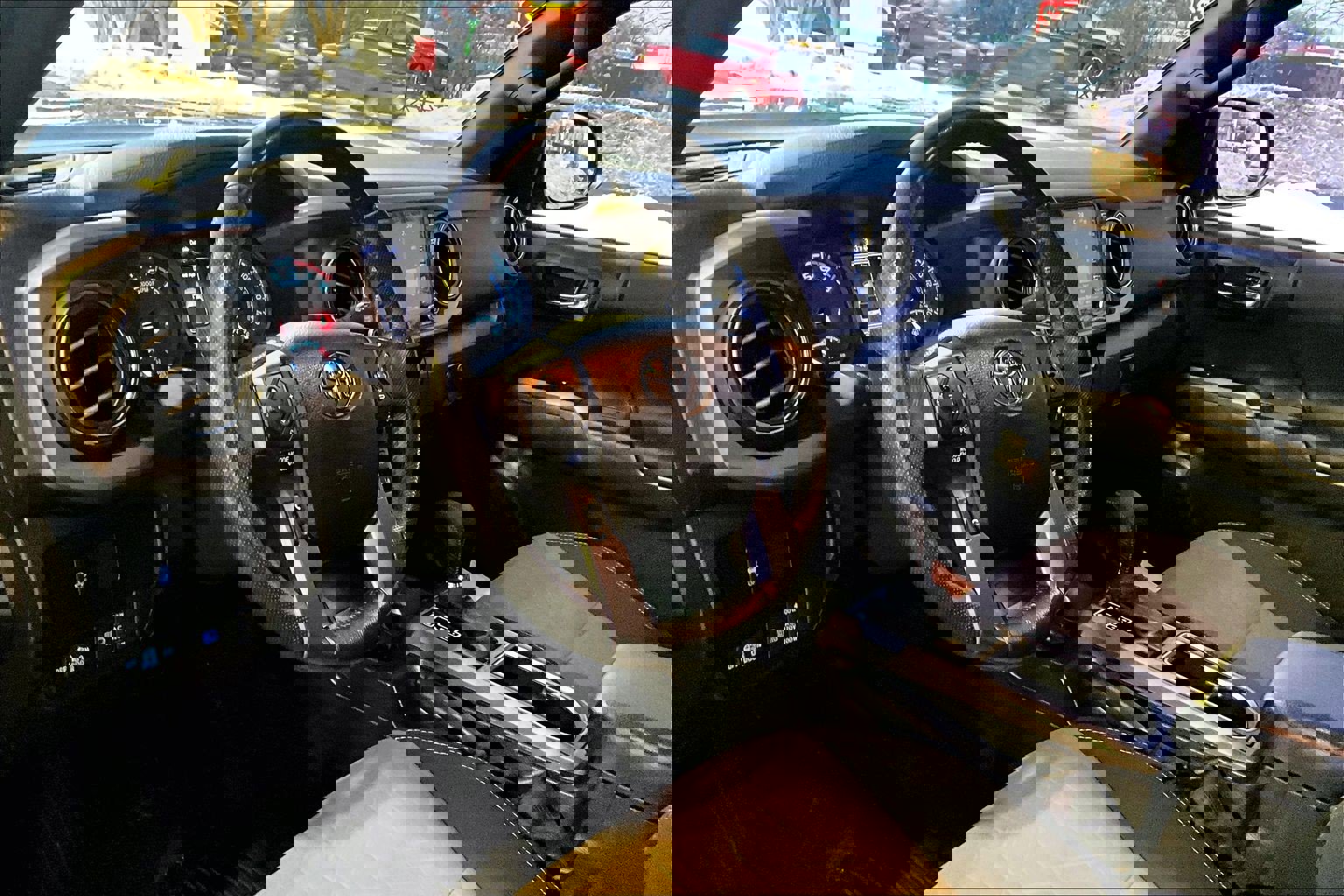 Used 2022 Toyota Tacoma TRD Off-Road image 13