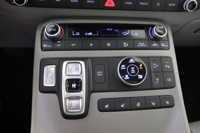 Used 2023 Hyundai Palisade SEL AWD/4WD image 15