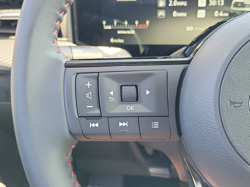 New 2026 Nissan Kicks SR FWD image 7