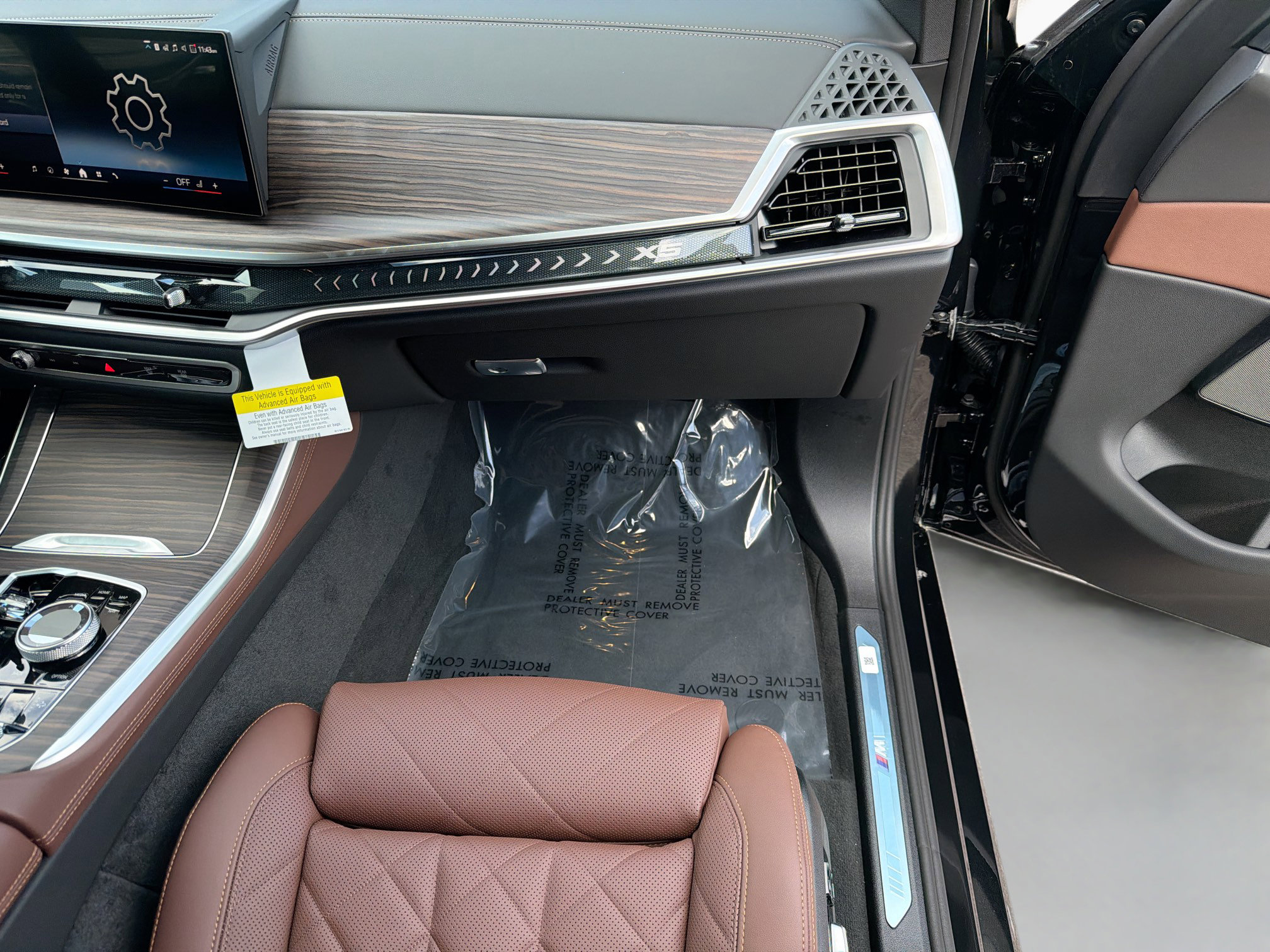 New 2026 BMW X5 xDrive50e w/ Executive Package image 18