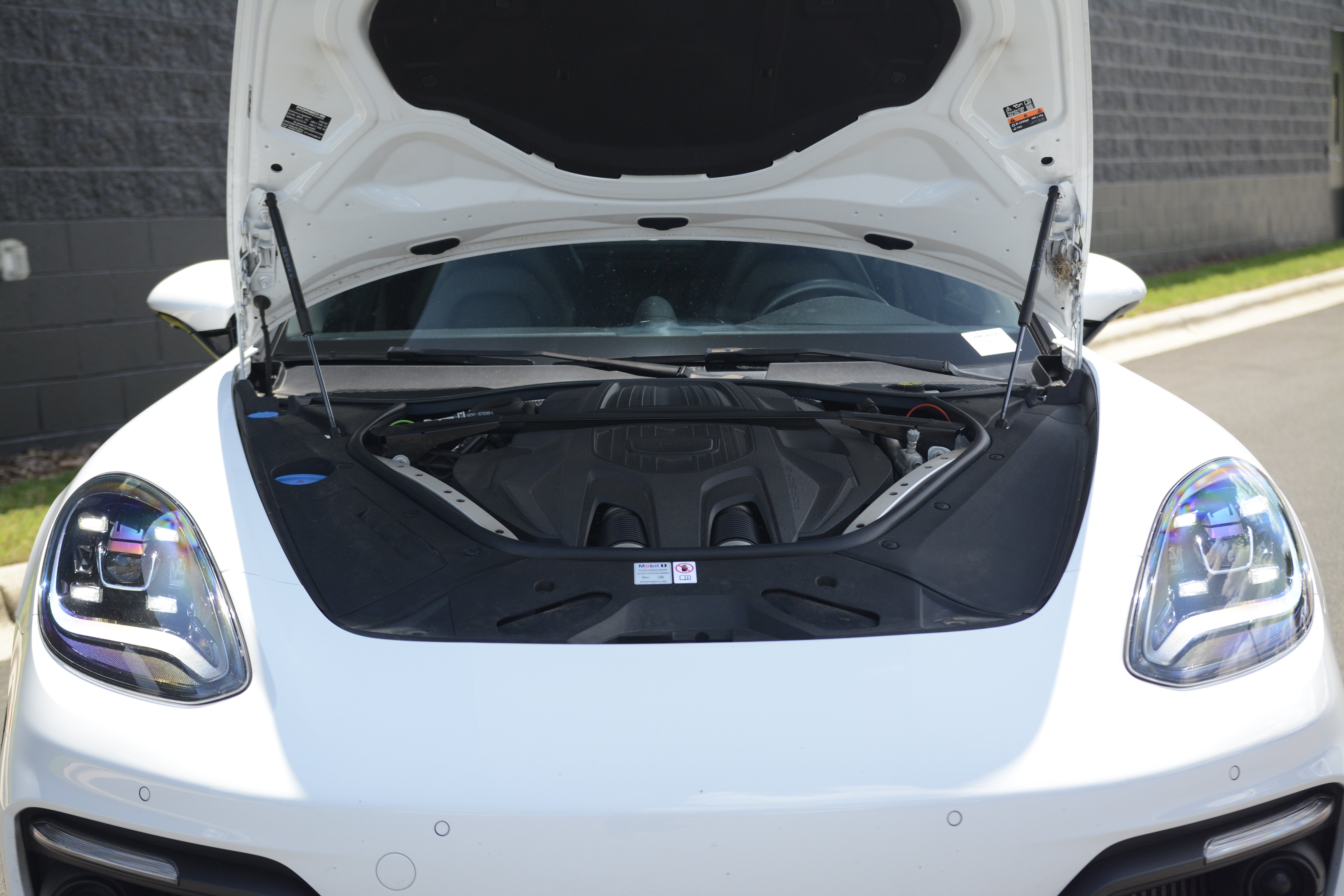 Certified 2023 Porsche Panamera Platinum Edition RWD image 36